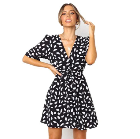 Casual zomerjurkje met stippen